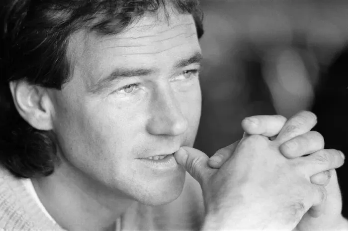 Framed Print : Former British Motorcycle road racer Barry Sheene prepares to emigrate to Australia Framed Print : Former British Motorcycle road racer Barry Sheene prepares to emigrate to Australia