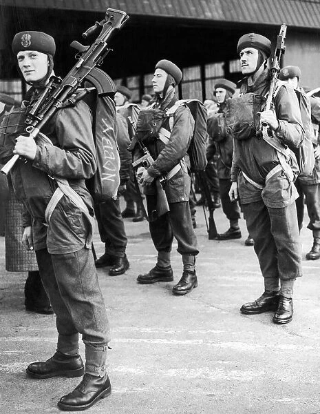 British paratroops in training, ready for flight during the Second World War