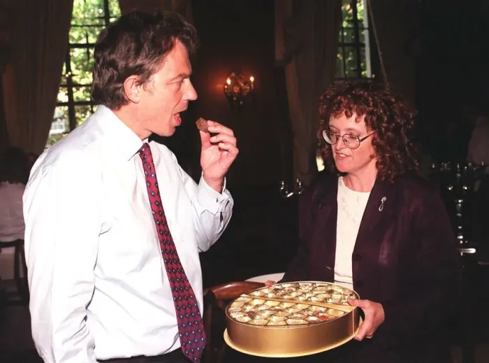 Framed Print : British Prime Minister Tony Blair accepts a chocolate from Judy Mallaber MP for Amber Framed Print : British Prime Minister Tony Blair accepts a chocolate from Judy Mallaber MP for Amber