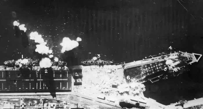 Framed Print : British RAF bombers attack Le Havre in German occupied Northern France during the Second Framed Print : British RAF bombers attack Le Havre in German occupied Northern France during the Second