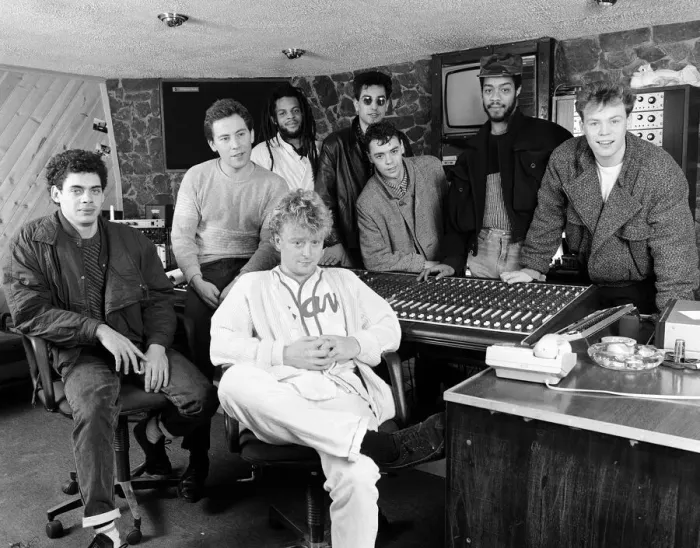Framed Print : British reggae pop band UB40. Left to right, (behind keyboard), Astro, Norman Hassan Framed Print : British reggae pop band UB40. Left to right, (behind keyboard), Astro, Norman Hassan