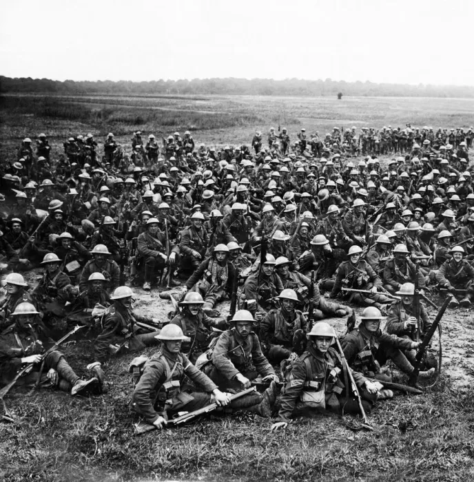 Framed Print : British soldiers of the Worcester Regiment resting in France 1916 Framed Print : British soldiers of the Worcester Regiment resting in France 1916