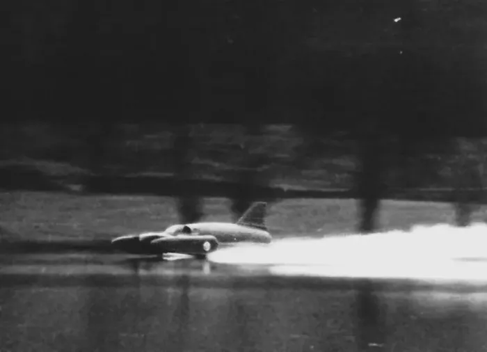 Framed Print : British speed enthusiast Donald Campbell during trials for his latest world speed record Framed Print : British speed enthusiast Donald Campbell during trials for his latest world speed record