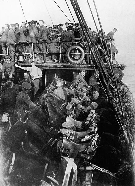 British troops crossing the Channel aboard a troopship during World War One