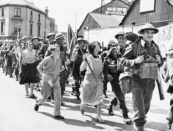 British Troops leaving for World War II from the United Kingdom. 19th June 1940