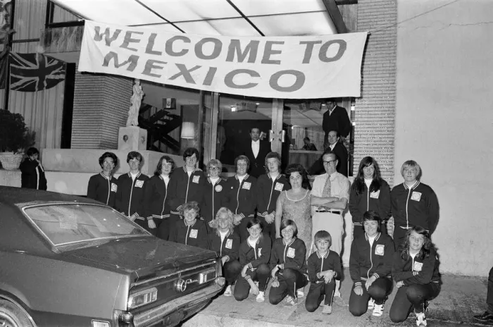 Framed Print : The British Womens football team in Mexico City for the Womens World Cup