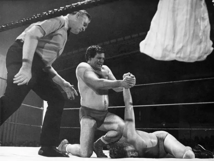 Framed Print : British wrestler Count Bartelli in action April 1971 P005665
