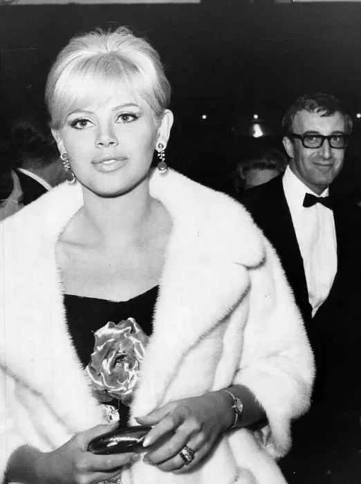 Framed Print : Britt Ekland actress with husband Peter Sellers in 1964 Framed Print : Britt Ekland actress with husband Peter Sellers in 1964