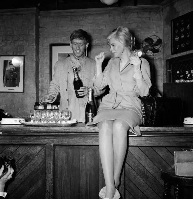 Framed Print : Britt Ekland and John Leyton at a photocall for their new film Guns at Batasi Framed Print : Britt Ekland and John Leyton at a photocall for their new film Guns at Batasi