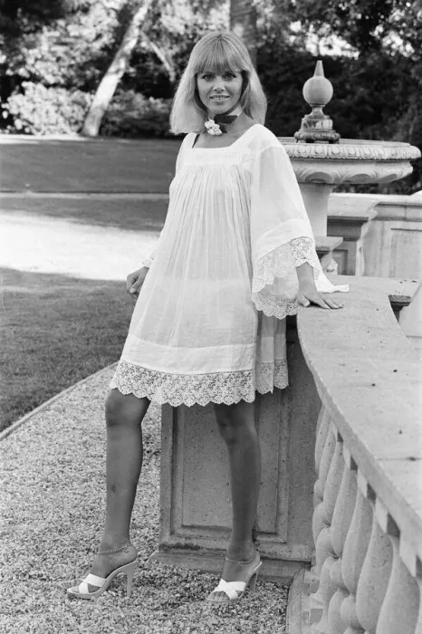 Framed Print : Britt Ekland, Swedish actress, pictured at home in Beverly Hills, Los Angeles, California