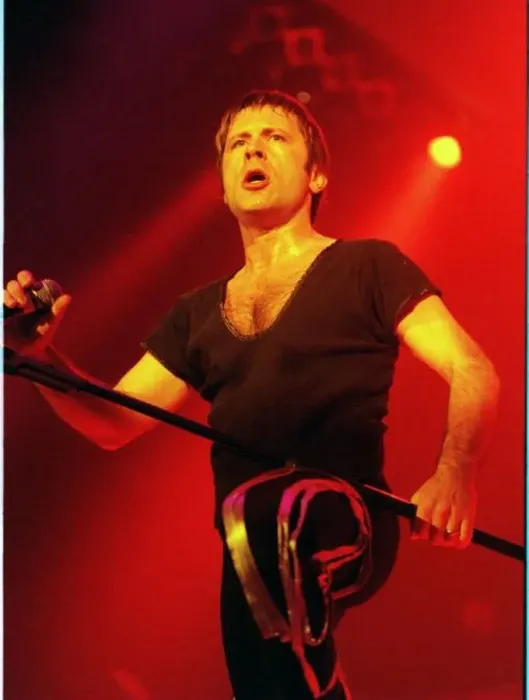  : Bruce Dickinson lead singer with rock group Iron Maiden on stage last night in Paris