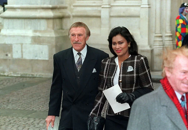 Bruce Forsyth TV Presenter with his wife 1994 at Les Dawsons Memorial