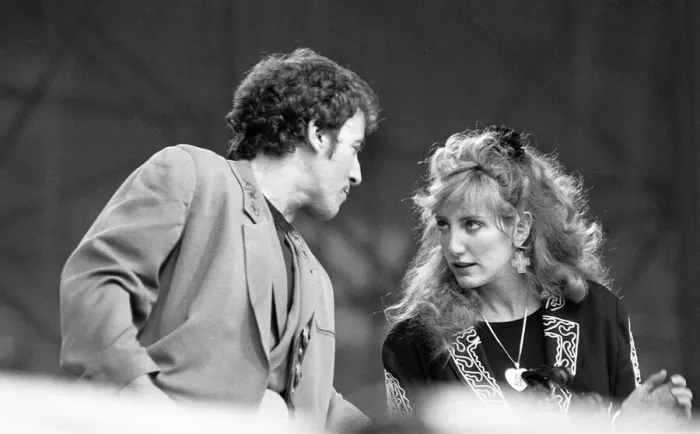 Framed Print : Bruce Springsteen and Patti Scialfa, member of Bruce Springsteens E Street Band Framed Print : Bruce Springsteen and Patti Scialfa, member of Bruce Springsteens E Street Band