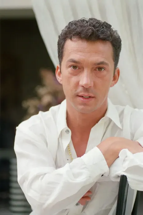 Framed Print : Bruno Tonioli, pictured in 1992. Bruno Tonioli is an Italian choreographer Framed Print : Bruno Tonioli, pictured in 1992. Bruno Tonioli is an Italian choreographer