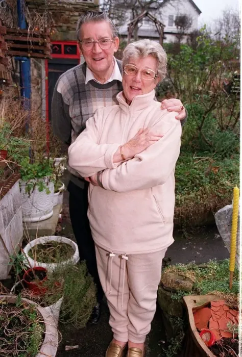 Framed Print : Bryan Mosley actor December 1998 dancing with wife Norma in their garden Framed Print : Bryan Mosley actor December 1998 dancing with wife Norma in their garden