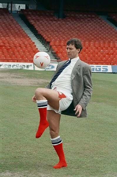 Bryan Robson unveiled as the new Manager for Middlesbrough F. C
