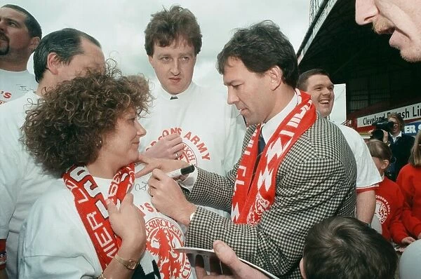 Bryan Robson being unveiled as the new Manager for Middlesbrough F. C
