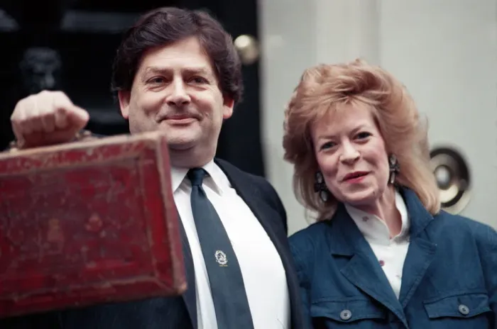 Framed Print : Budget Day at No 11 Downing Street. The Chancellor of the Exchequer, Nigel Lawson