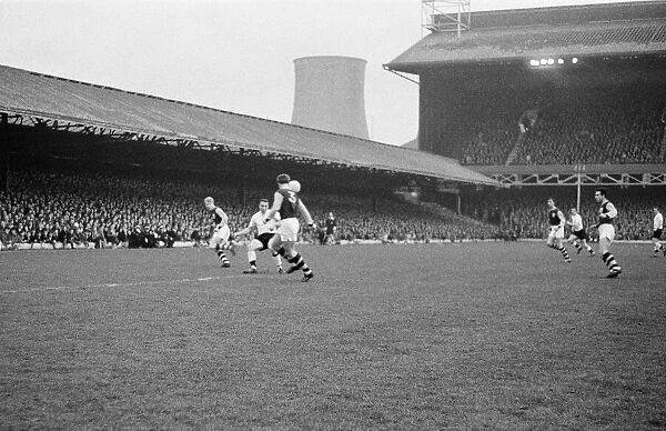 Burnley 2 v. Fulham 1. FA Cup semi-final replay. 9th April 1962