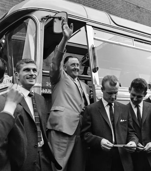 Framed Print : The Burnley football team left their home town by coach Framed Print : The Burnley football team left their home town by coach