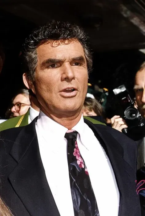 Framed Print : Burt Reynolds American Actor opens the Harrods sale - without his famous Framed Print : Burt Reynolds American Actor opens the Harrods sale - without his famous