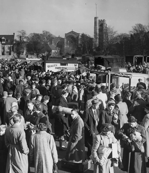 Framed Print : Busy scenes showing crowds of people gathered at the cattle market beside the River Framed Print : Busy scenes showing crowds of people gathered at the cattle market beside the River