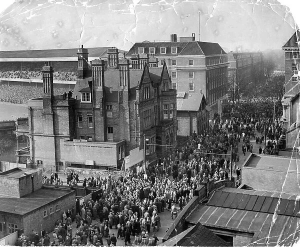 A busy Westgate Street on match day. Picture shows the Cardiff