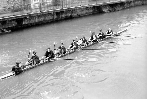 Cambridge University boat crew in training on river Ouse. March 1975 75-01385-004