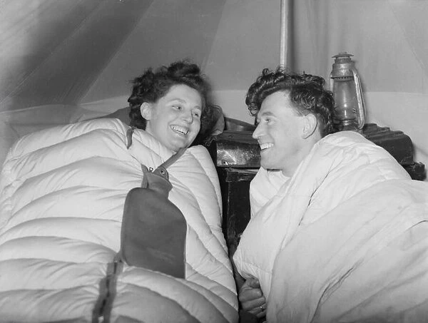 Camping Honeymoon Bill Newton & Dorothea Newton 14  /  4  /  1952 C1869  /  1