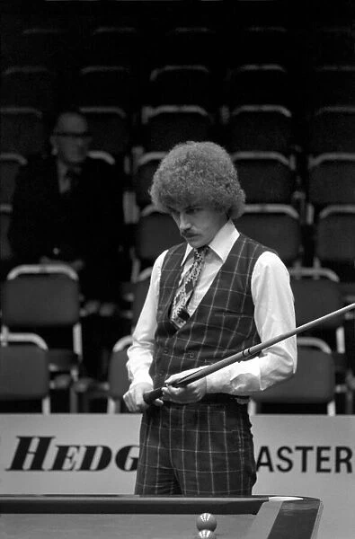 Canadian snooker player Cliff Thorburn in action during a tournament