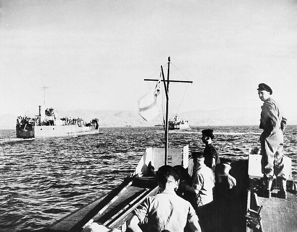 Canadians in landing craft near the port of Piraeus in Greece Second World War