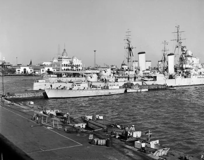 Framed Print : Canal Zone 1952 The Cruiser HMS Cleopatra and the minelayer HMS Manxman