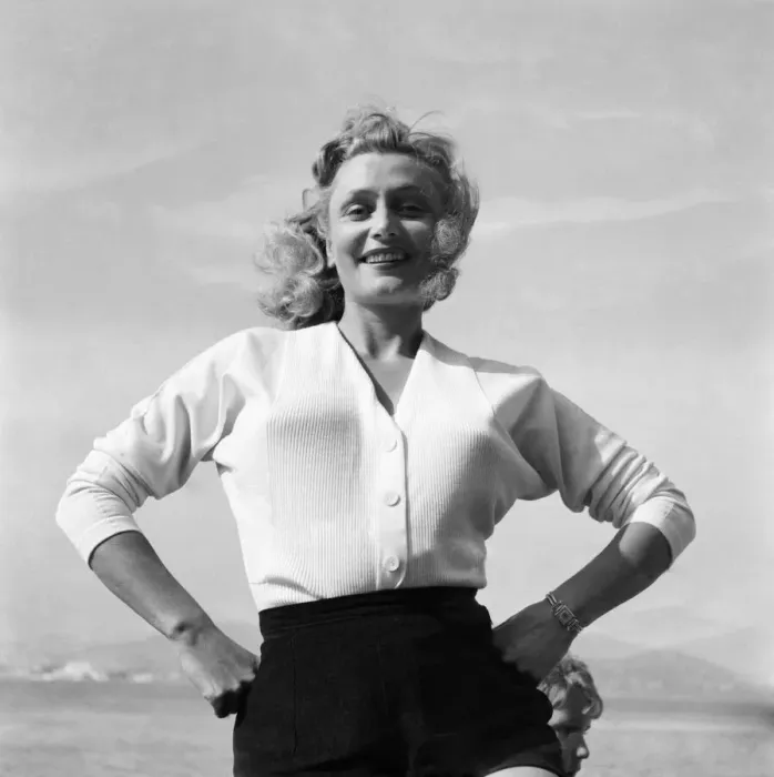 Framed Print : Cannes Film Festival 1953 Actress Claude Farrell. D3118-018 Framed Print : Cannes Film Festival 1953 Actress Claude Farrell. D3118-018