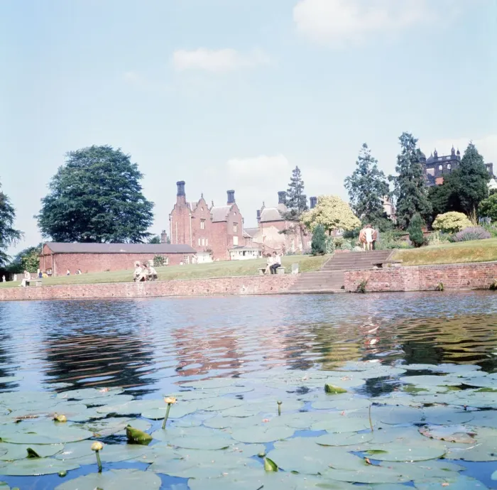 Framed Print : Capesthorne Hall, near Siddington, Cheshire, 1973 Framed Print : Capesthorne Hall, near Siddington, Cheshire, 1973