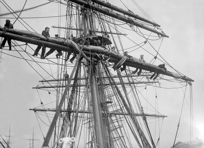 Framed Print : Captain Robert Scott Antarctica Expedition - crew preparing the Terra Nova at East India Framed Print : Captain Robert Scott Antarctica Expedition - crew preparing the Terra Nova at East India