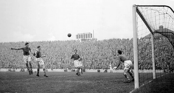 Cardiff City v Liverpool league match at Ninian Park November 1953