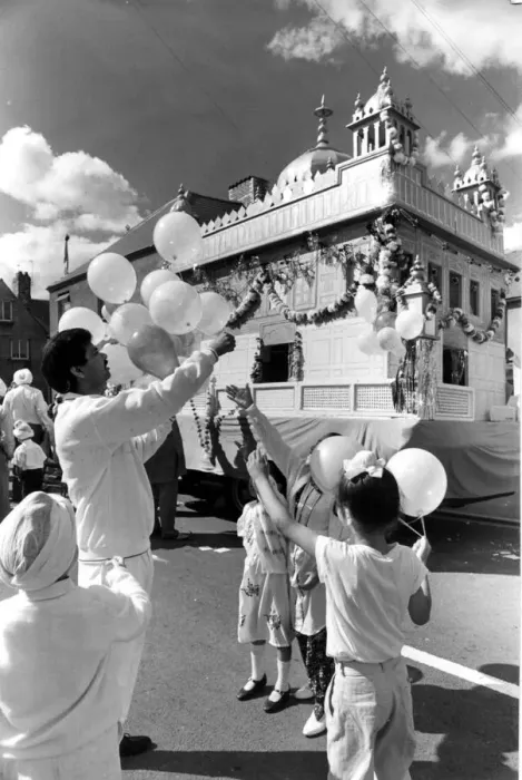 Framed Print : Cardiffs Riverside district was the backdrop for a huge celebratory procession Framed Print : Cardiffs Riverside district was the backdrop for a huge celebratory procession
