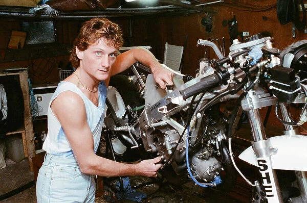Carl Fogarty, Motorbike Racer, aged 23 years old, 22nd September 1988