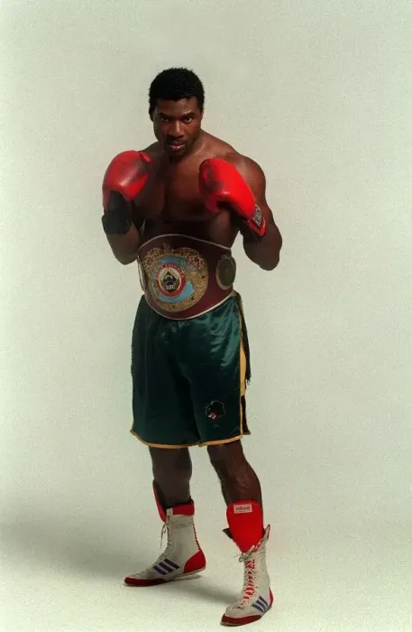 Framed Print : Carl Thompsom Boxing July 98 WBO Cruiserweight champion of the world Framed Print : Carl Thompsom Boxing July 98 WBO Cruiserweight champion of the world