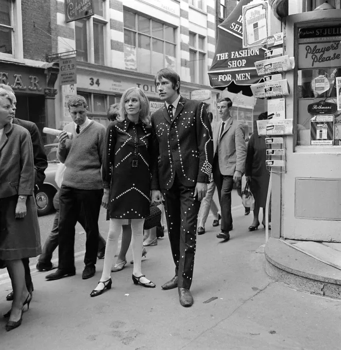 Framed Print : Carnaby Street, London, was a fashion mecca in the 1960s Framed Print : Carnaby Street, London, was a fashion mecca in the 1960s