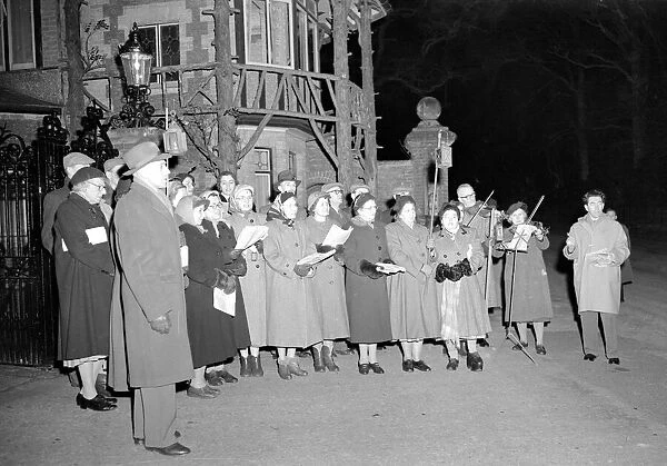 Carol Singers at Sandringham, Norfolk December 1954 Neg No E9129