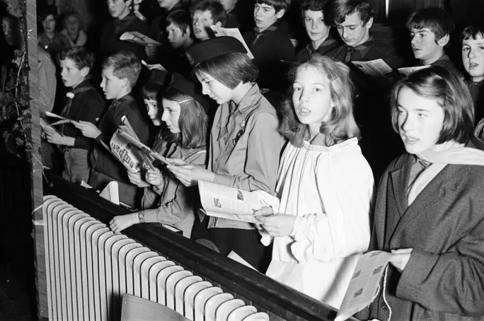 Framed Print : Carol Singing, Methodist Church, Dorking, those participating include children from Framed Print : Carol Singing, Methodist Church, Dorking, those participating include children from