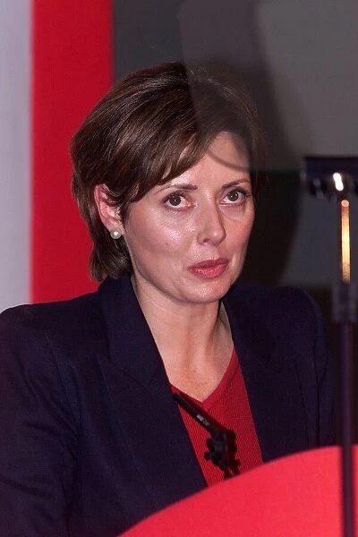 Carol Vorderman at the Mirror Pride of Britain Awards 1999 at the Dorchester Hotel