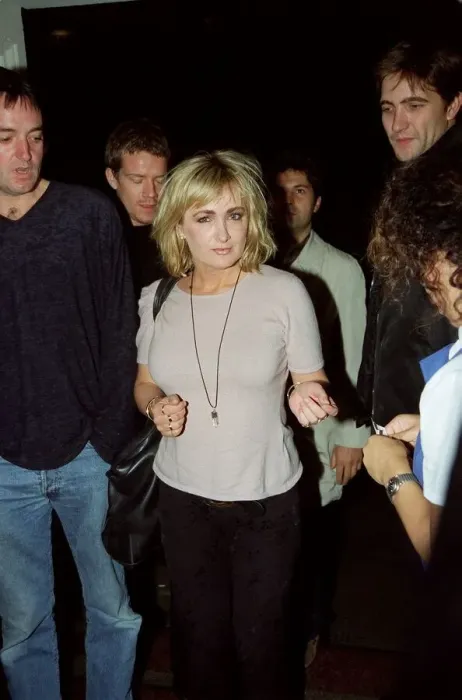 Framed Print : Caroline Aherne Comedian / TV Presenter September 98 Arriving foat the Lyceun theatre Framed Print : Caroline Aherne Comedian / TV Presenter September 98 Arriving foat the Lyceun theatre