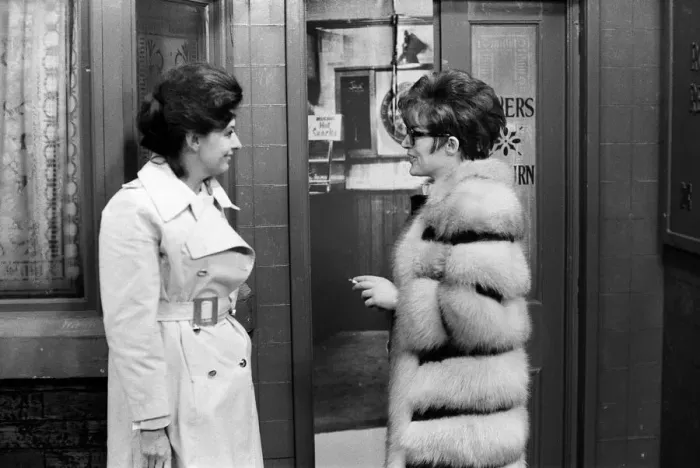 Framed Print : The cast of Coronation Street on set. Pat Phoenix and Anne Leslie Framed Print : The cast of Coronation Street on set. Pat Phoenix and Anne Leslie