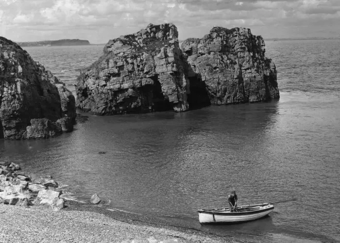 Framed Print : Castle Rock, Flat Holm Island (Ynys Echni) in the Bristol Channel 14th March 1963