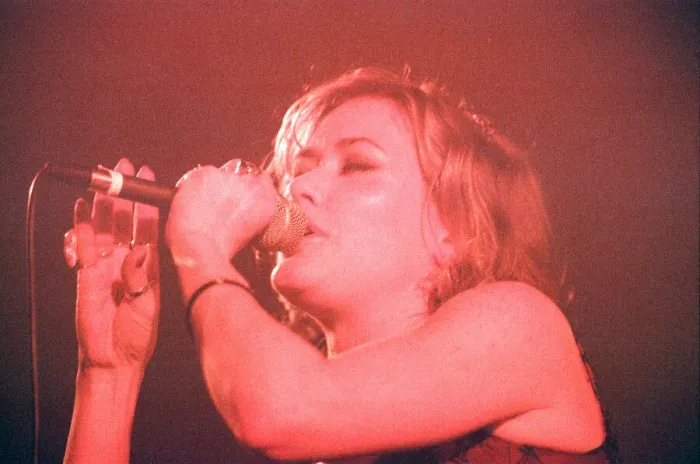 Framed Print : Catatonia in concert at the Great Hall, Cardiff University, Students Union, Cardiff Framed Print : Catatonia in concert at the Great Hall, Cardiff University, Students Union, Cardiff