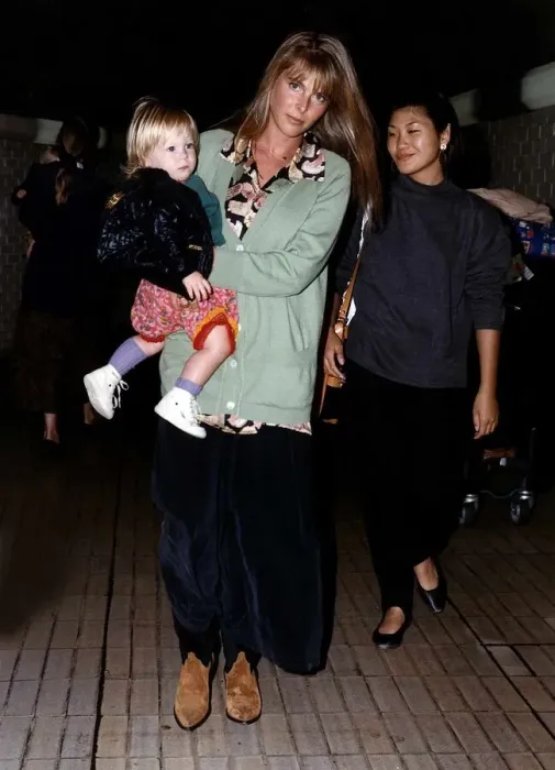 Framed Print : Catherine Oxenberg Actress and baby India arrive at Heathrow Airport Framed Print : Catherine Oxenberg Actress and baby India arrive at Heathrow Airport