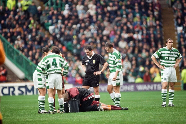 Celtic 1-0 Motherwell, league match at Celtic Park, Saturday 12th October 1996