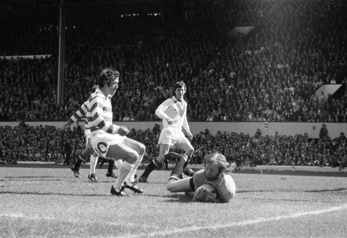 Framed Print : Celtic 3-1 Airdrie, Scottish FACup Final, Hampden Park, Glasgow, Scotland Framed Print : Celtic 3-1 Airdrie, Scottish FACup Final, Hampden Park, Glasgow, Scotland